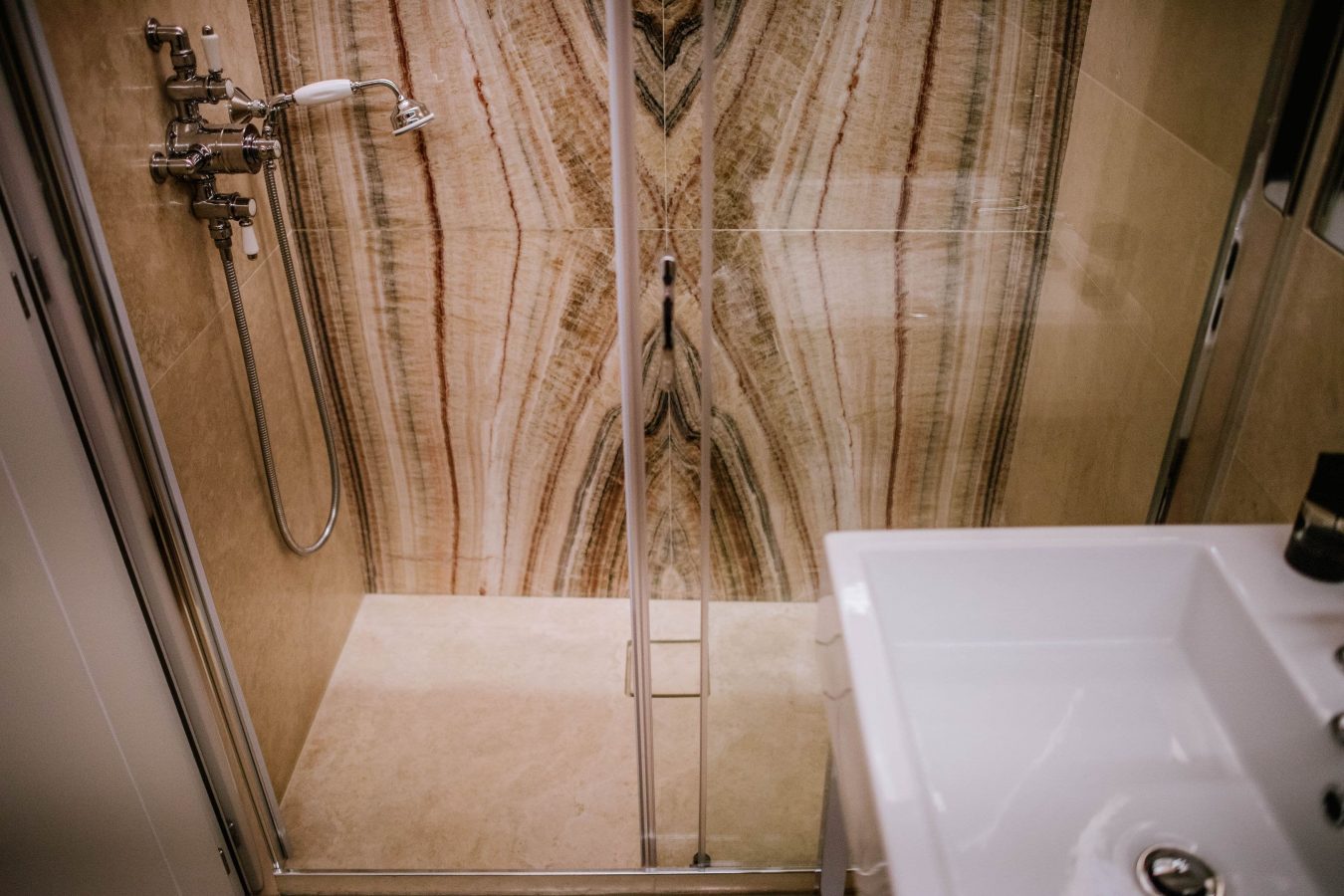 luxury-apartment-in-venice-italy-042