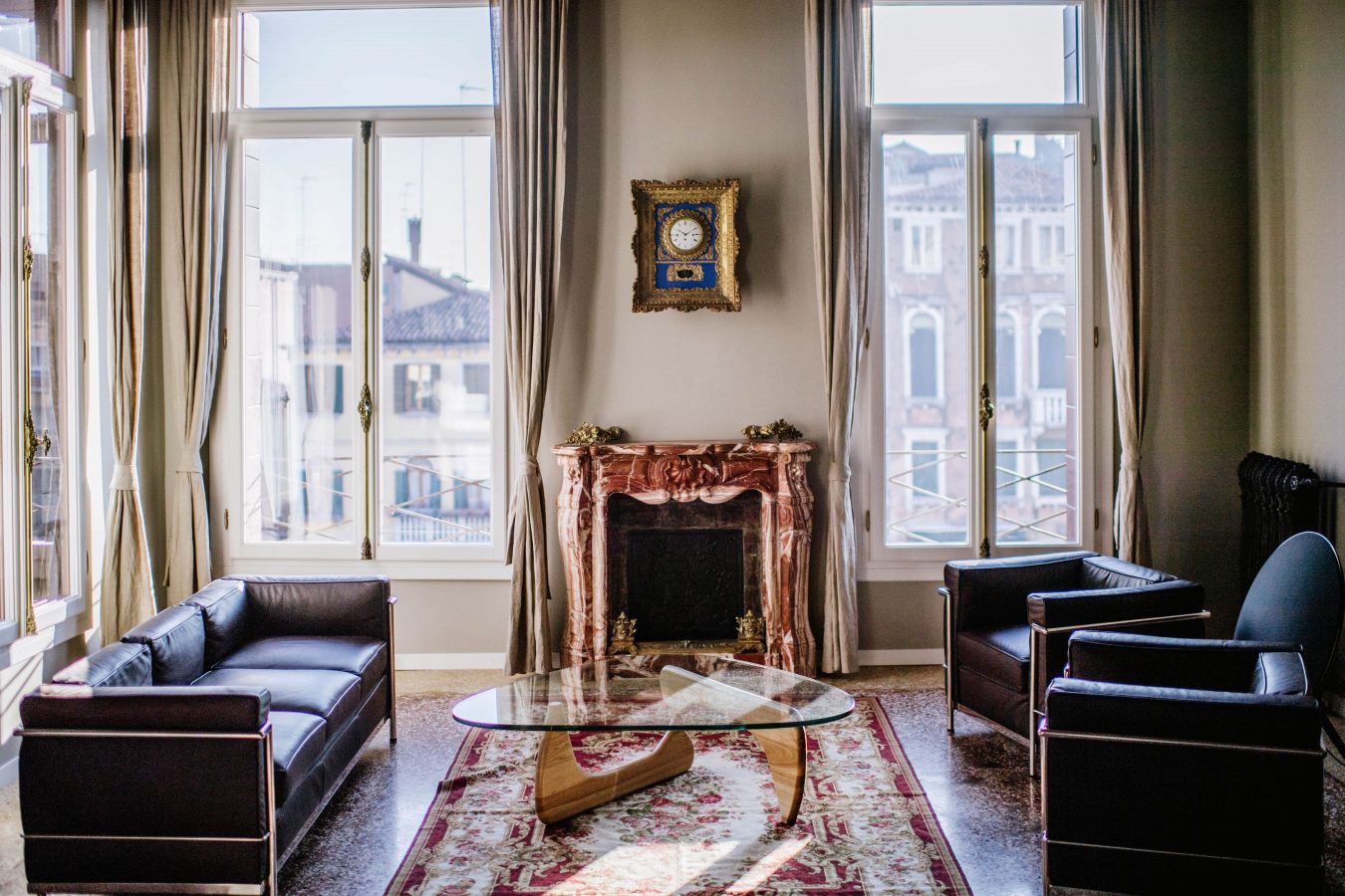 luxury-apartment-in-venice-italy-080